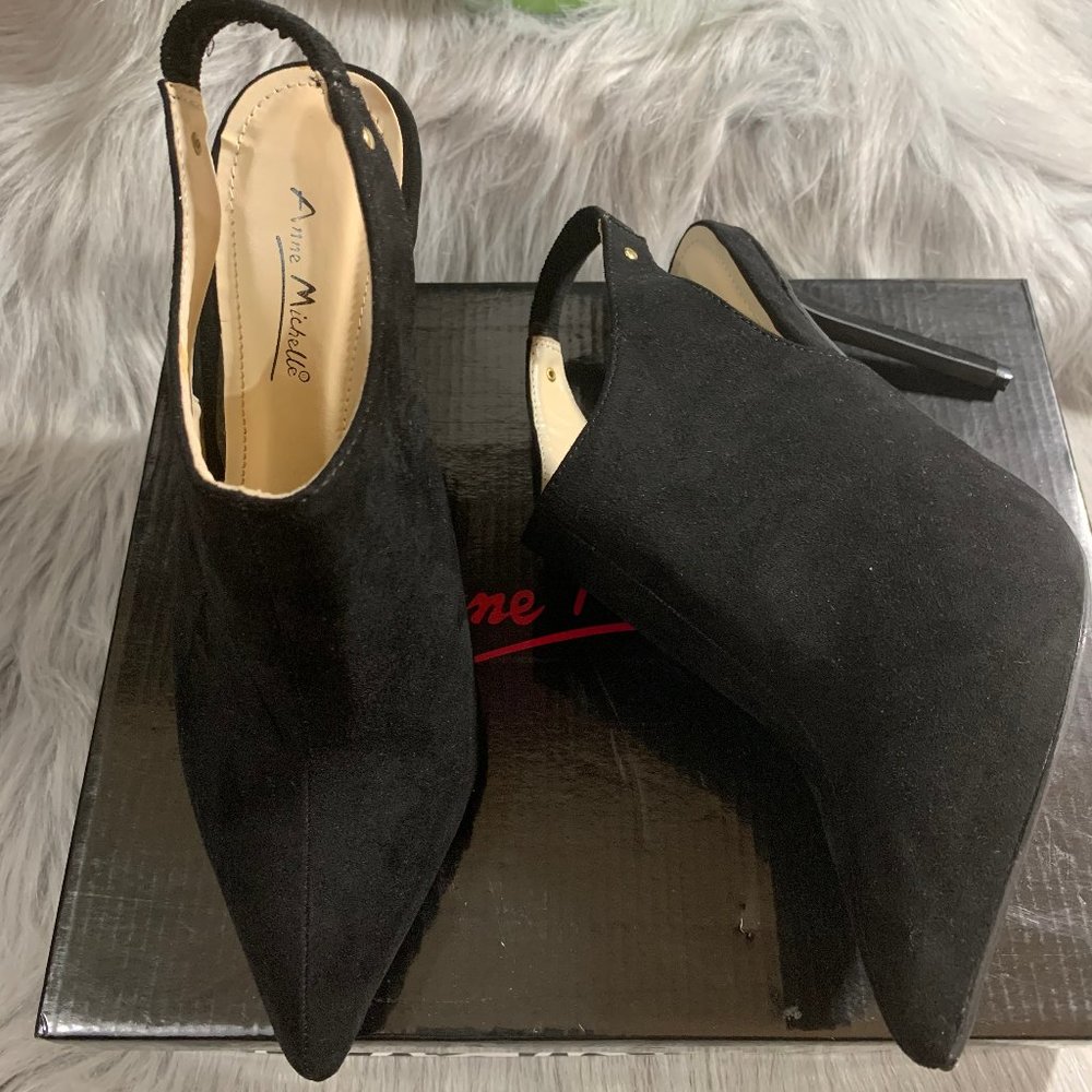 Pointed toe stiletto heel sling back pumps